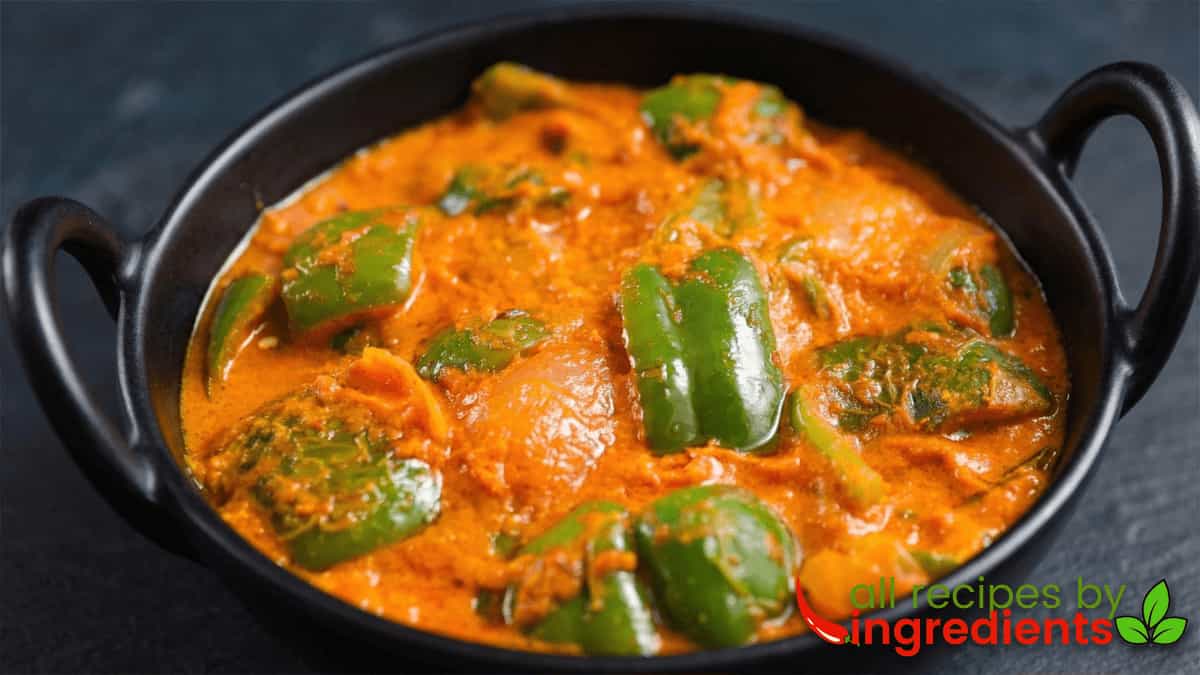 Bell pepper capsicum recipes including curry and fresh salad with colorful peppers